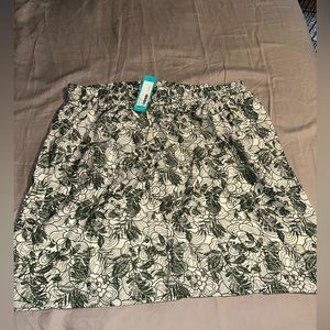 Skies are Blue Curvy Skirt